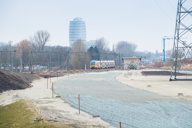 Timelapsevideo: aanleg opstelterrein Groningen Spoorzone in 1,5 minuut