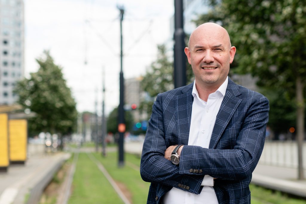 Vincent vernieuwd begin